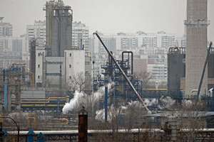 «Газпромнефть – Московский НПЗ», 12 ноября 2014 года. Фото с сайта Lenta.Ru