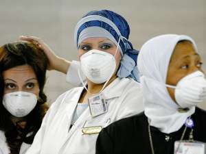 Вторая за двое суток женщина скончалась в Египте от птичьего гриппа. Это третий случай за год в стране. 30-летняя пациентка скончалась в одной из больниц в городе Асьют.  Фото: Reuters
