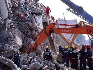 Число жертв землетрясения на Тайване увеличилось до 37, 117 пропали без вести. Фото: Global Look Press