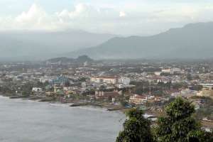 Вид на город Паданг. Фото: Rahmat Irfan Denas / Wikipedia
