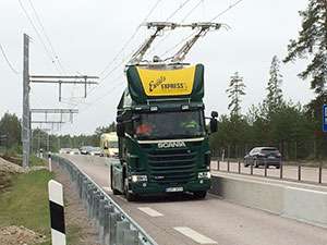 Первая электрическая дорога в Швеции открыта на трассе E16 в Сандвикене. (Фото: муниципалитет Евлеборга.)