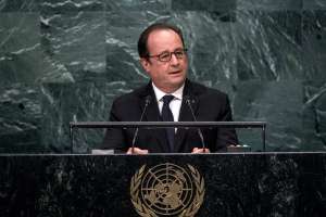Президент Франции Франсуа Олланд выступает на 71-й сессии Генеральной Ассамблеи. Фото ООН/Ким Хотон