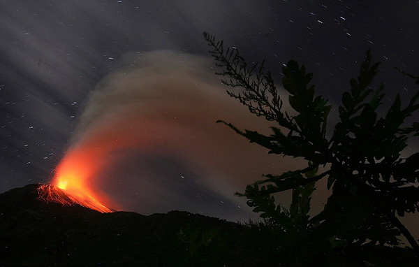 Фотофакт: Самые крупные извержения вулканов в XXI веке